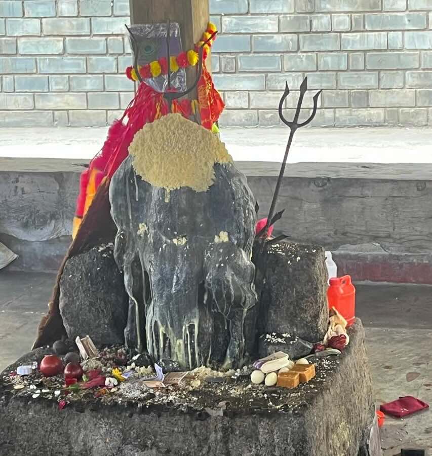 Temple priest performing ritual